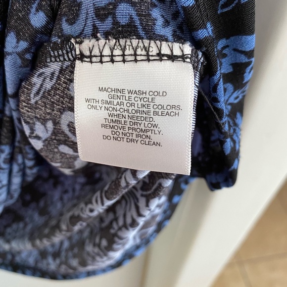 Women’s Laura Scott blue and black size 16-18W top - Picture 5 of 5